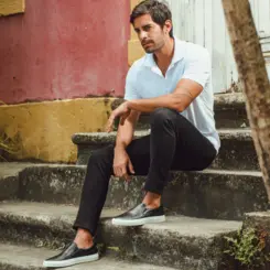 SAPATO MASCULINO SLIP ON CONTI EM COURO PRETO