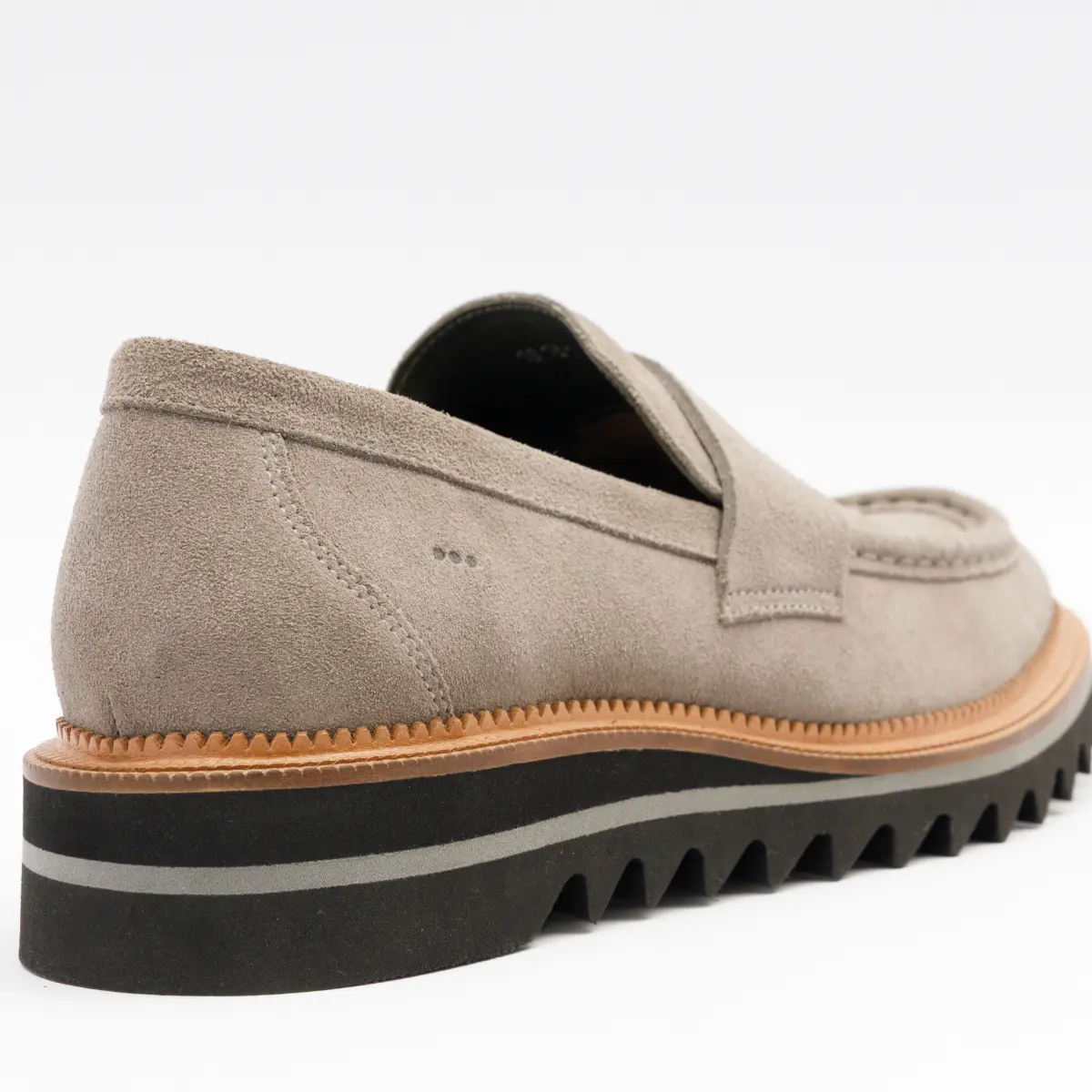 SAPATO MASCULINO SOCIAL CASUAL LOAFER EM CAMURÇA PREMIUM WALKER CINZA
