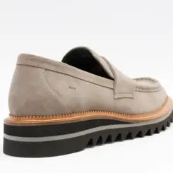 SAPATO MASCULINO SOCIAL CASUAL LOAFER EM CAMURÇA PREMIUM WALKER CINZA