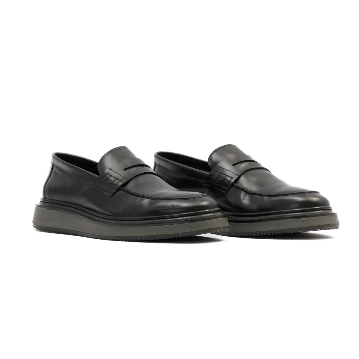 SAPATO MASCULINO SOCIAL CASUAL LOAFER EM COURO DOMENICO PRETO