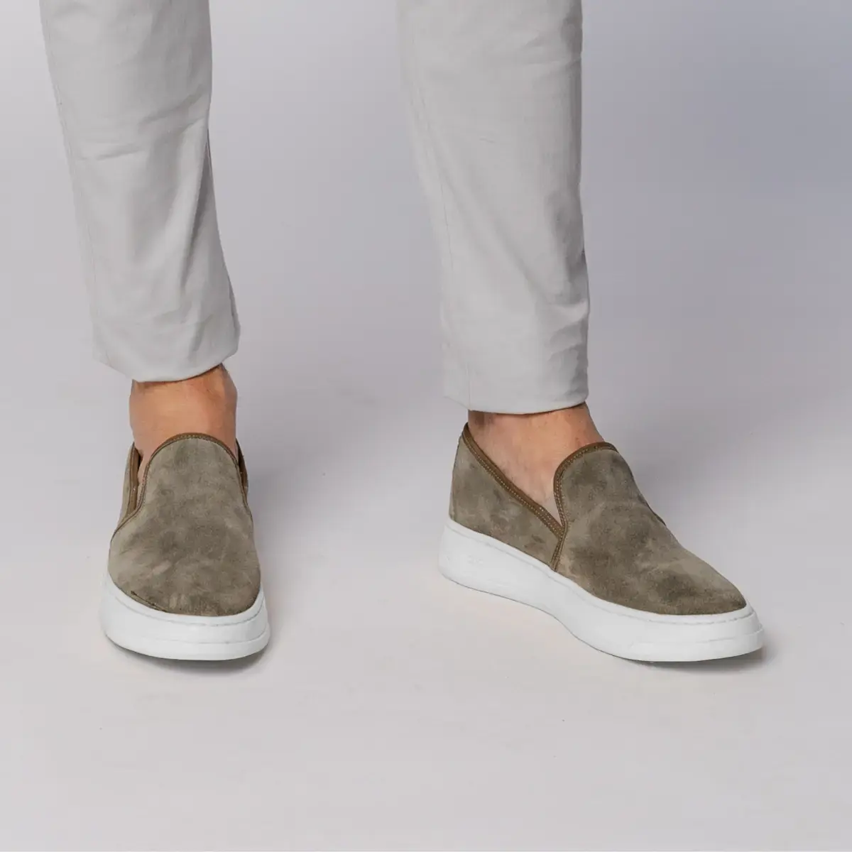 SAPATO MASCULINO SLIP ON CASSANO EM NOBUCK PRIME CINZA