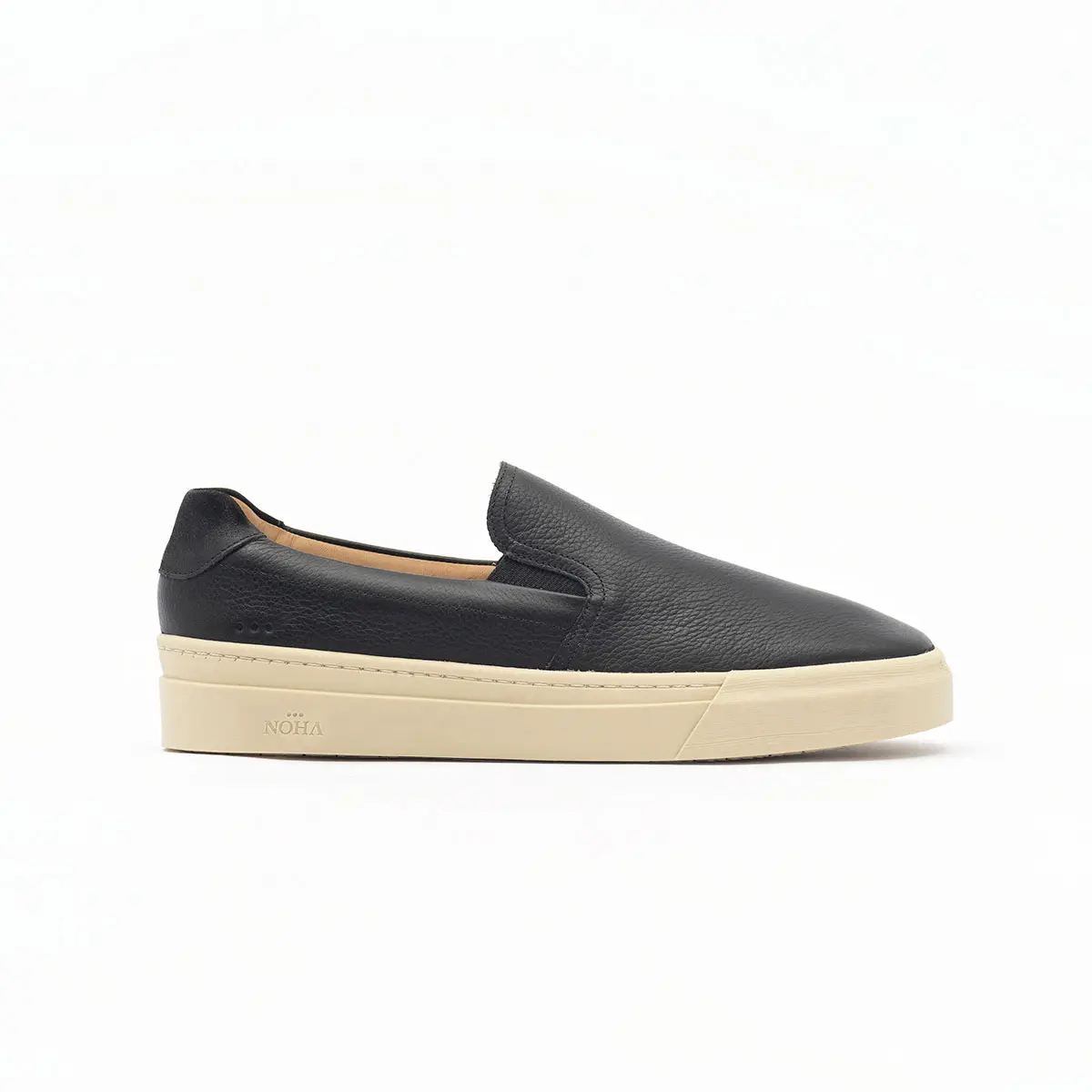 SAPATO MASCULINO SLIP ON CATTO EM COURO PRETO