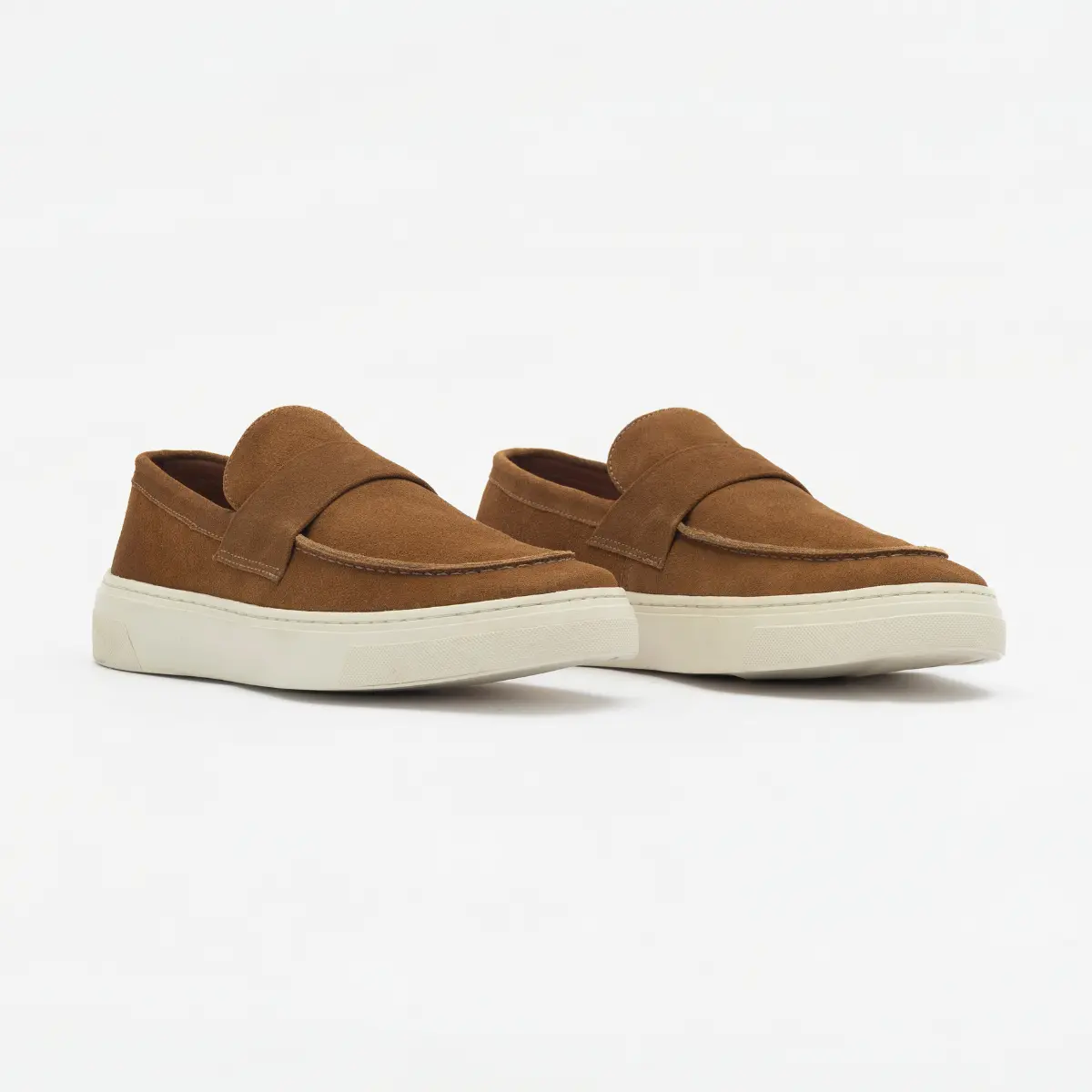 SAPATO MASCULINO LOAFER EM CAMURÇA TIVOLLI MARROM