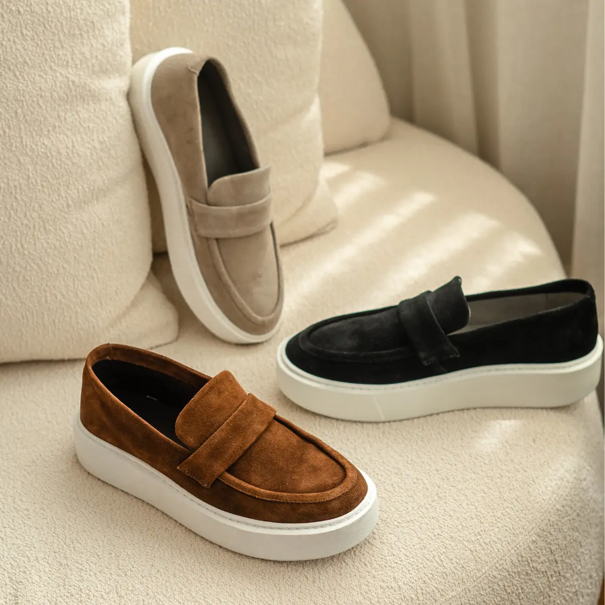 SAPATO SOCIAL CASUAL MASCULINO LOAFER EM CAMURÇA ROSSETTI PRETO