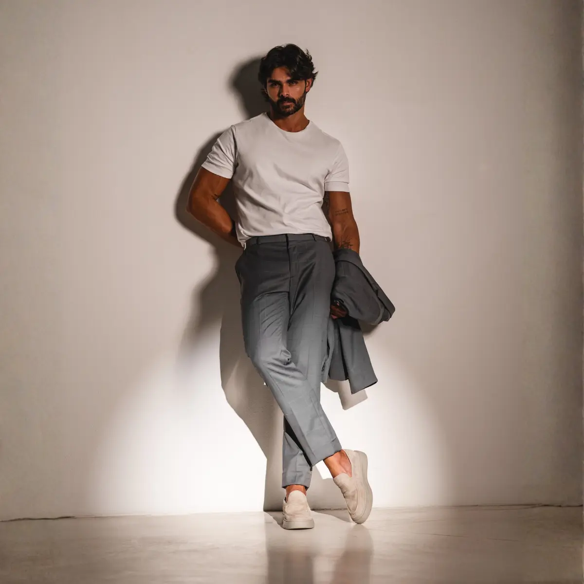 SAPATO MASCULINO LOAFER SOCIAL CASUAL EM CAMURÇA MILANO MARFIM