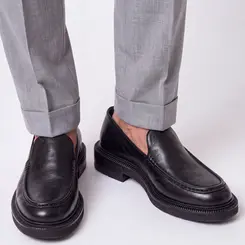 SAPATO SOCIAL MASCULINO LOAFER EM COURO PREMIUM PRETO | MADISON NOHA ATELIER