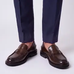 SAPATO SOCIAL MASCULINO LOAFER EM COURO PREMIUM CAFÉ | STEFFANO NOHA ATELIER